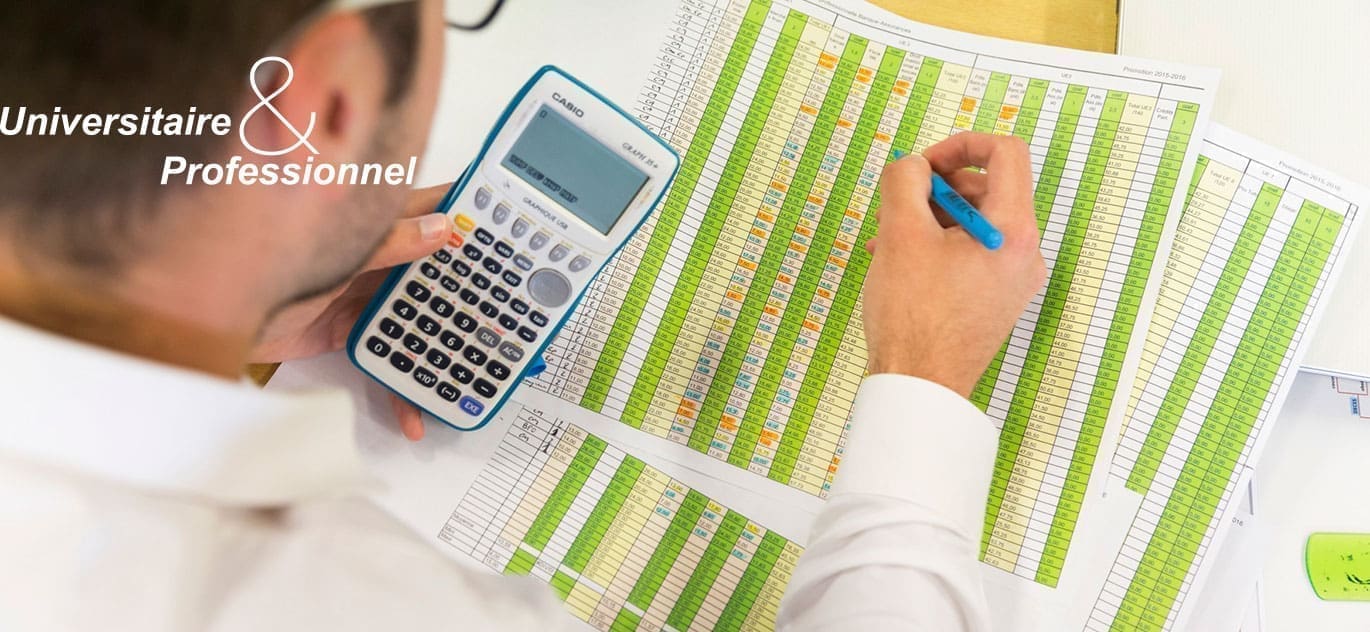 découvrez l'importance d'une licence en banque et finance pour une carrière réussie dans le secteur financier, en développant des compétences clés en gestion, analyse et stratégie.
